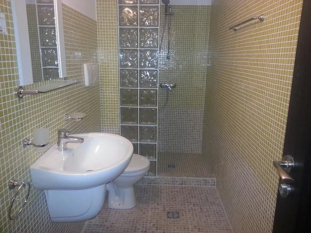 Habitación en casa particular Colosseum Residence Bucarest